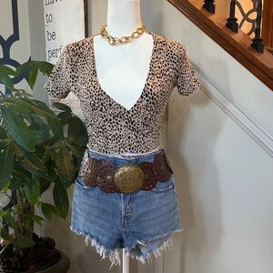Brandy Melville Leopard Print V-Neck Women's Wrap Top 🤩